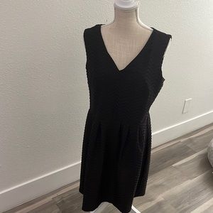 EUC black stretchy sleeveless dress, size 14